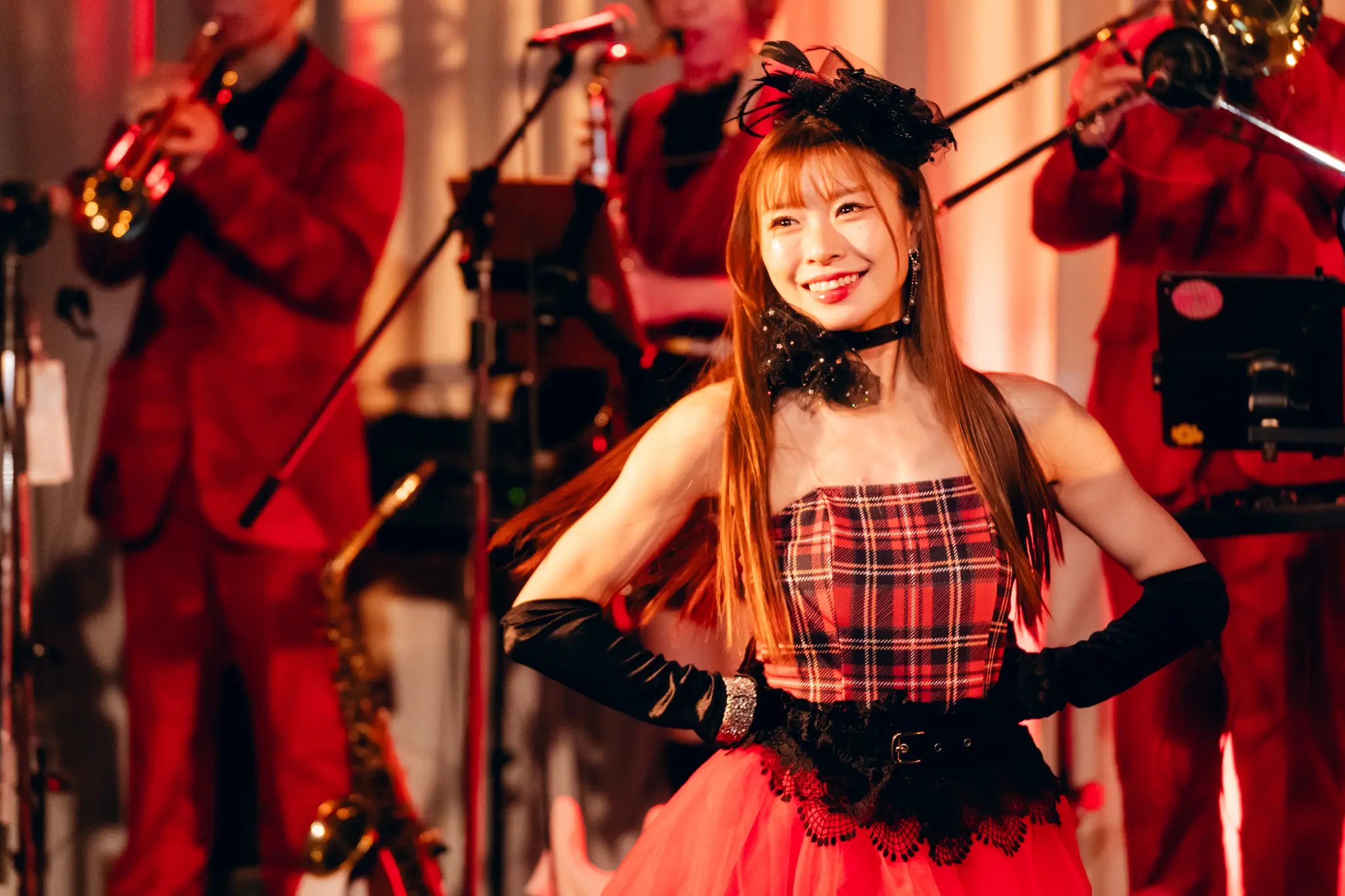 HUMPTY DUMPTY Official WEBSITE | 名曲をショーアップしてお届けする